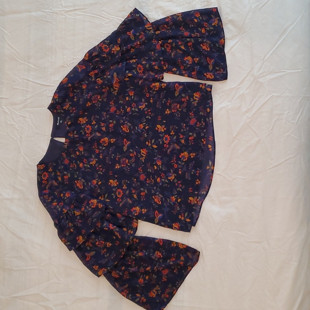 Madewell Navy Floral Flowy Top